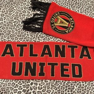 Fanatics MLS Red And Black Atlanta United FC Football Club Soccer Fringe Scarf